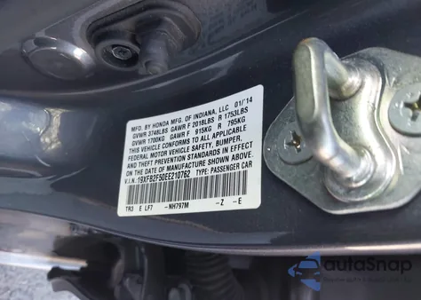 2014 Honda Civic Lx z USA, uszkodzony, nr VIN 19XFB2F50EE210762